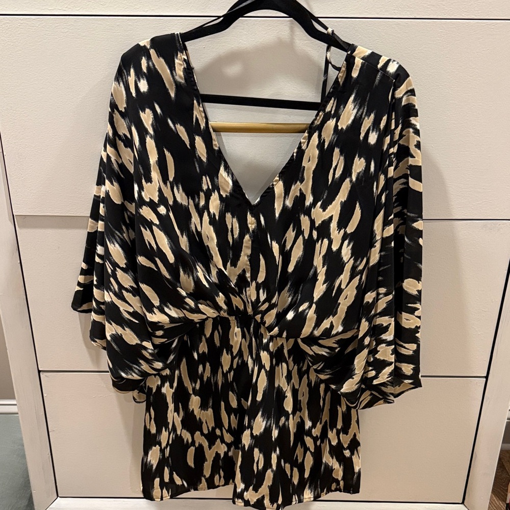 Elegant Black and Cream Women's Romper